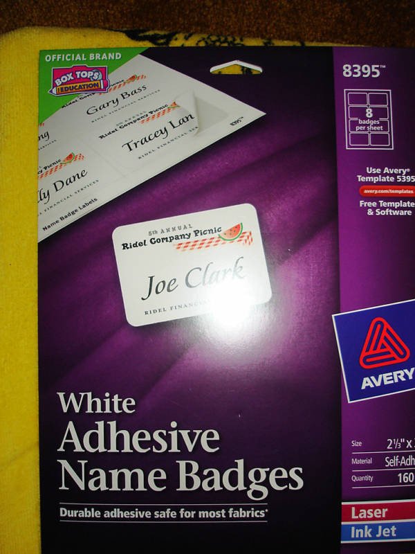 AVERY ADHESIVE NAME BADGES LABELS 8395