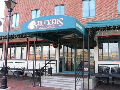Shuckers slapped with eviction notice massive back rent