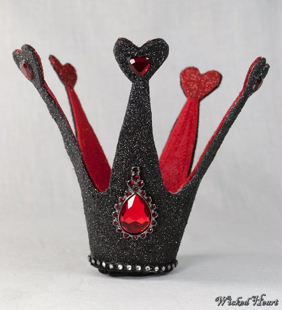 27 of DIY Queen Hearts Crown Template