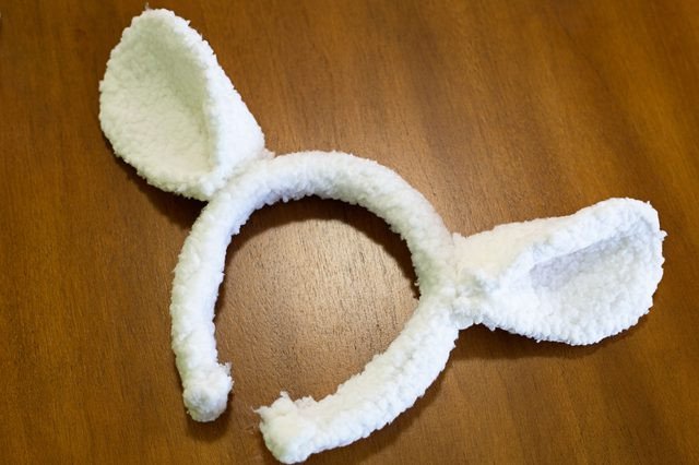 How to Make Costume Sheep Ears with